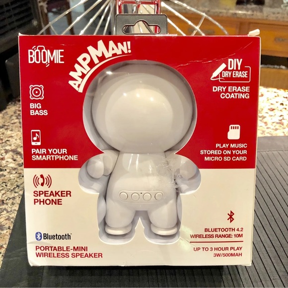 AmpMan~BOOMIE~PORTABLE MINI BLUETOOTH~WIRELESS SPEAKER~DESIGN YOUR OWN-NIB - Picture 2 of 5